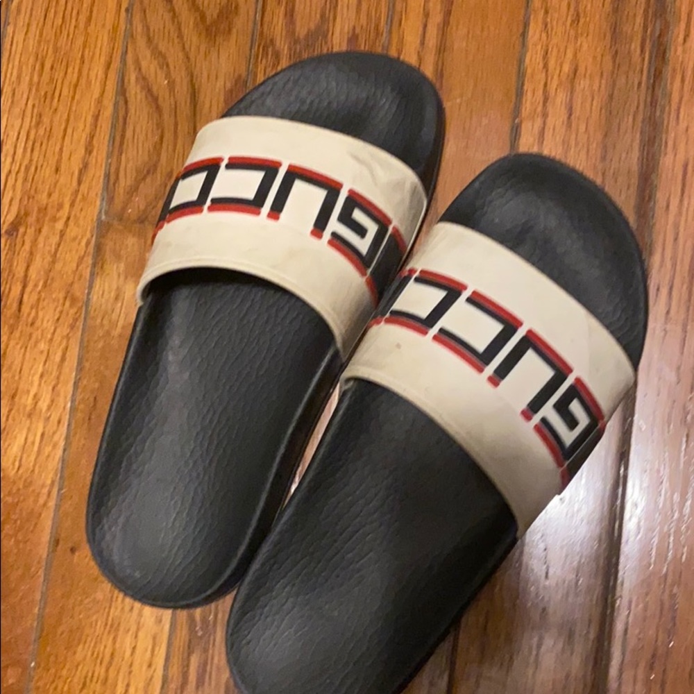 authentic Gucci slides - Picture 2 of 2